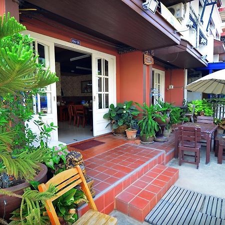 The Famous House - Jomtien Hotel Pattaya Buitenkant foto